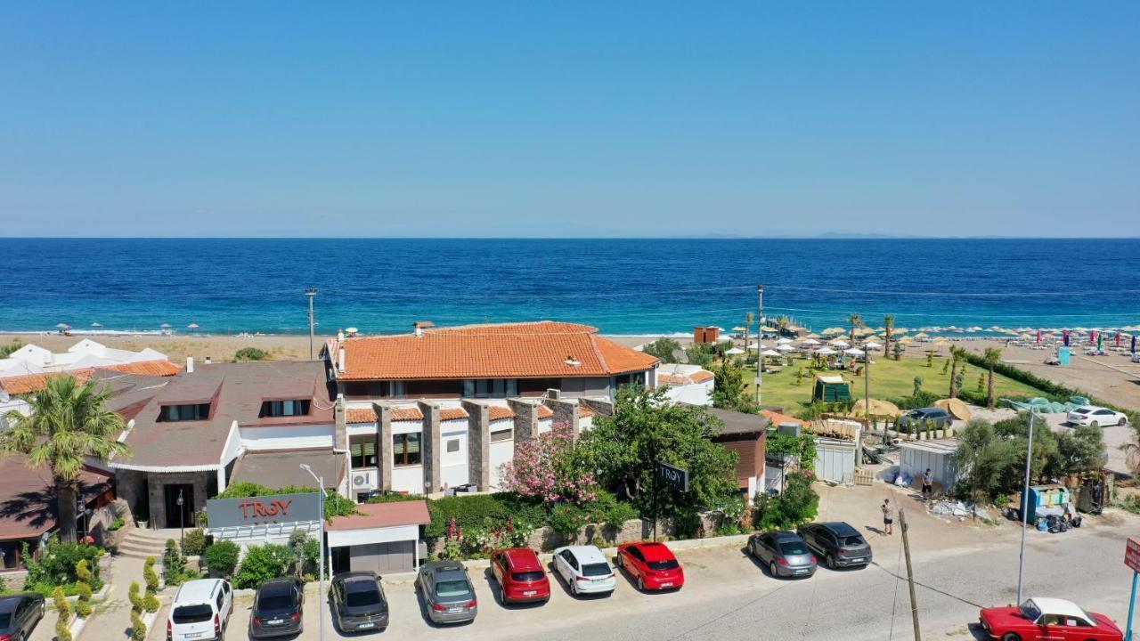 Assos Troy Beach Hotel Bagian luar foto