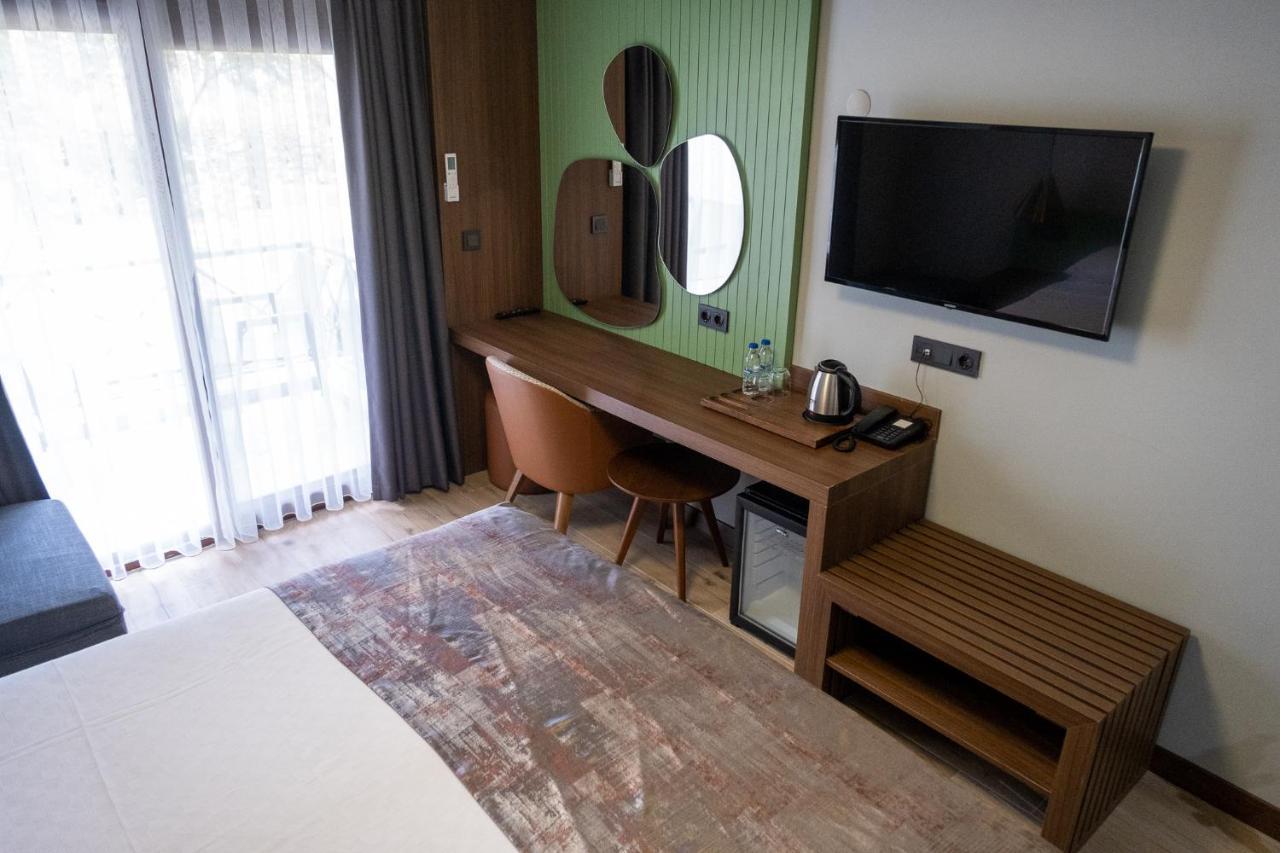 Assos Troy Beach Hotel Bagian luar foto